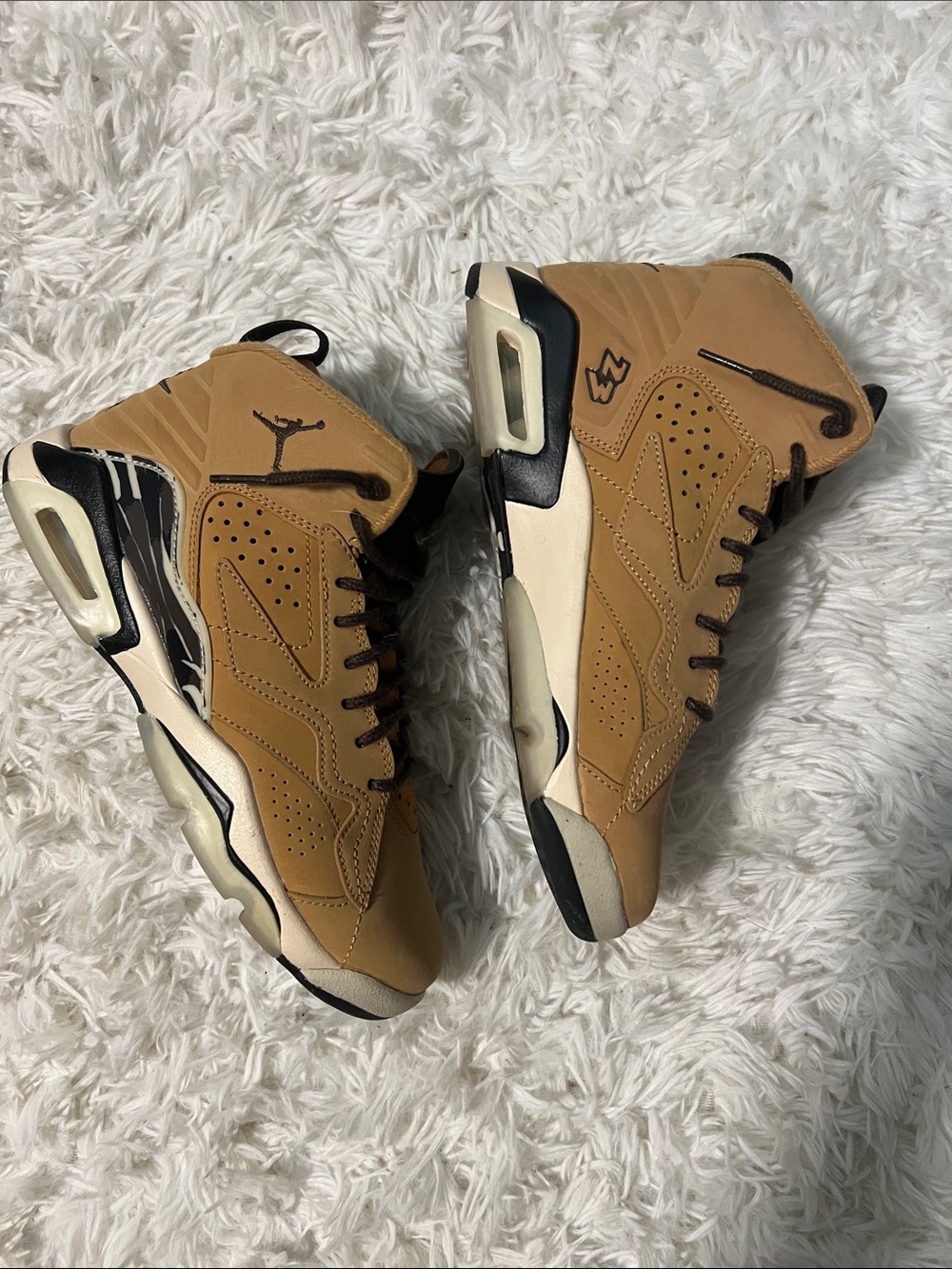 Kids Jordan High tops